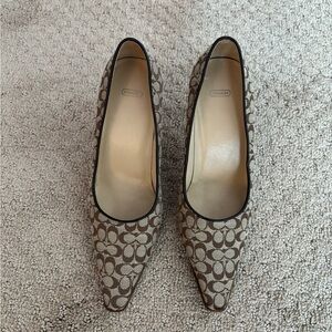 Coach Women's Tan and Brown Patterned Heels
